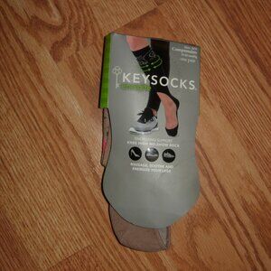 Keysocks Energize Nude Compression No Show Socks S/M